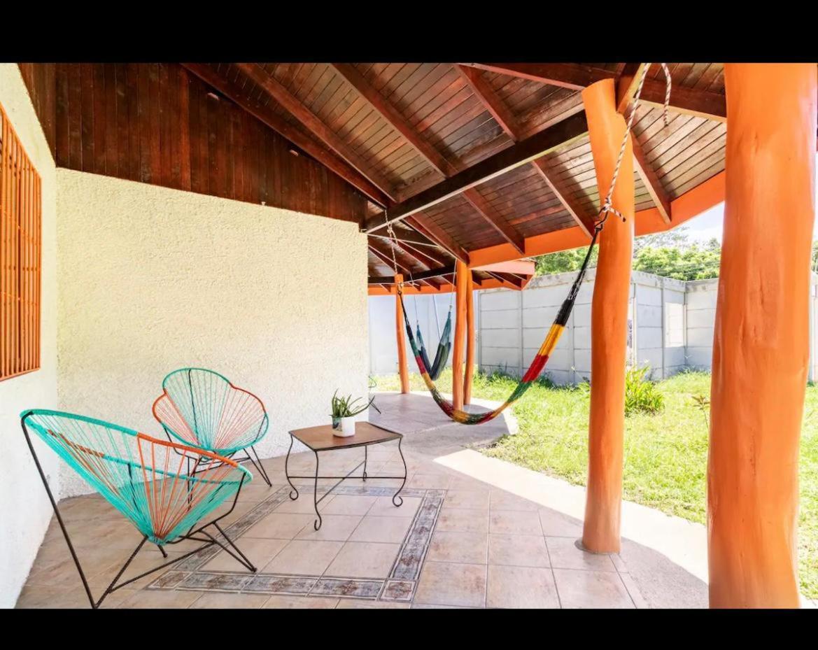 Homestay Cactus Frente Ala Playa *